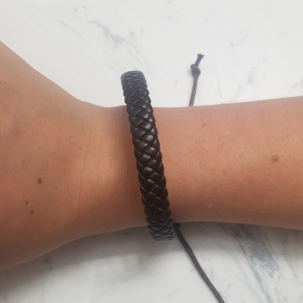 Leather bracelets - Picture 7 of 8